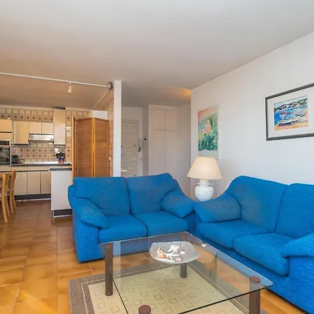 U-5 4 Pax Apartment
